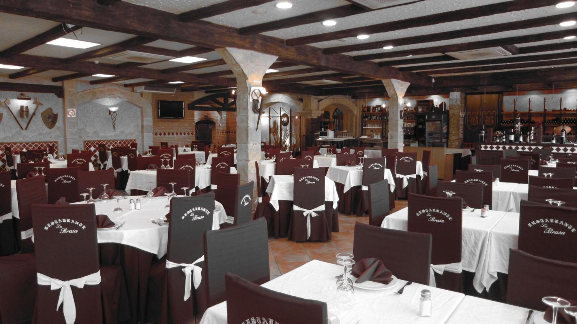 Hotel La Brasa Велес-де-Бенаудалья Экстерьер фото