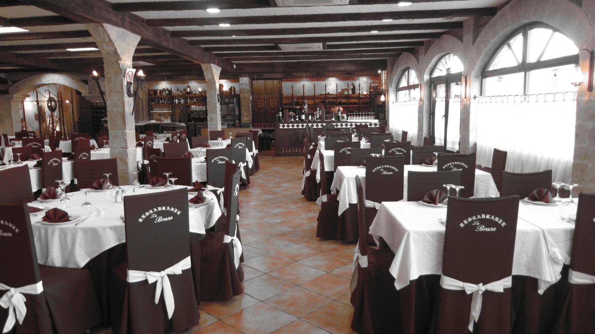 Hotel La Brasa Велес-де-Бенаудалья Экстерьер фото